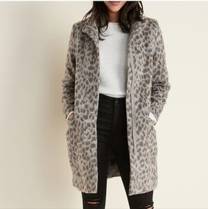 Old Navy Relaxed Soft-Brushed Leopard-Print Coat 